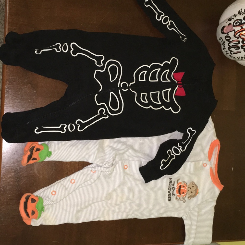 3-6 month Halloween sleepers. Smoke free home.
